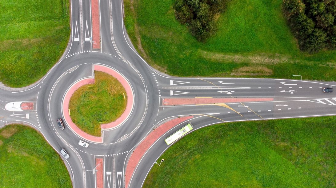 Turbo διασταυρώσεις: Τι είναι και πώς λύνουν το κυκλοφοριακό πρόβλημα
