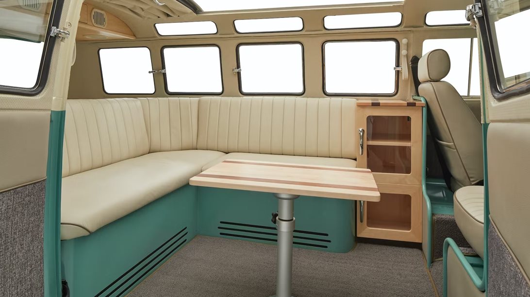 Αυτό το VW T1 είναι ένα ελκυστικό Restomod 199.000 ευρώ