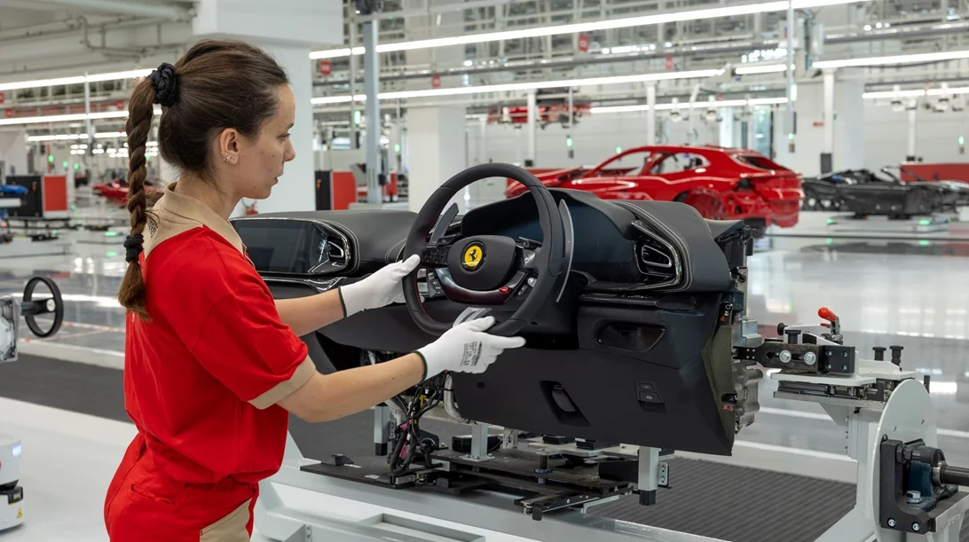 Ferrari e-building: Αυτό είναι το εργοστάσιο των ηλεκτρικών Ferrari (εικόνες, video)