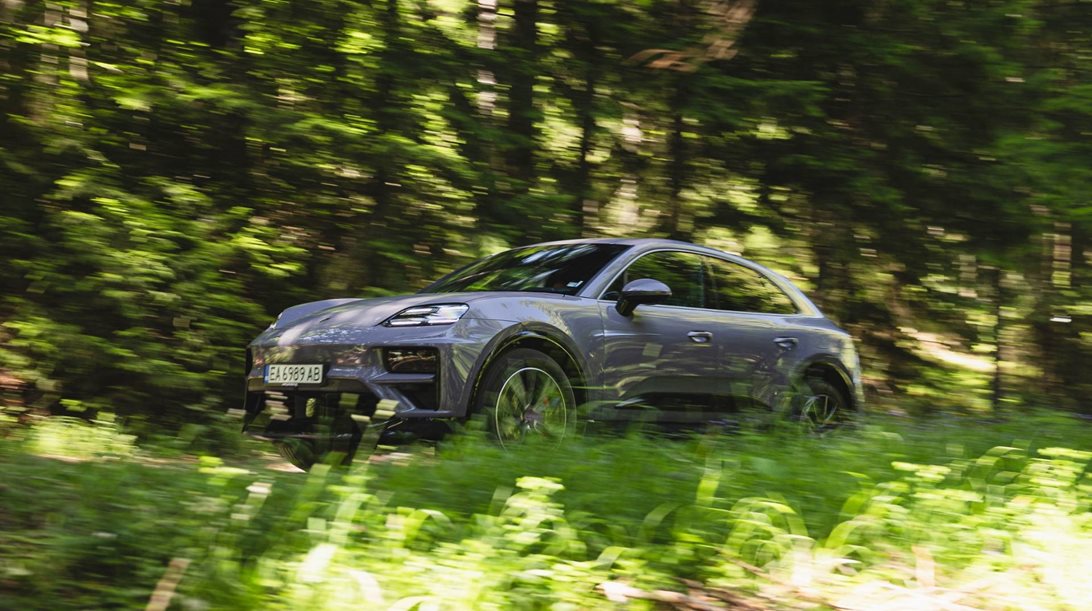 Αποστολή στη Βουλγαρία: Οι νέες Porsche Cayenne και Macan όπως δεν τις έχετε ξαναδεί