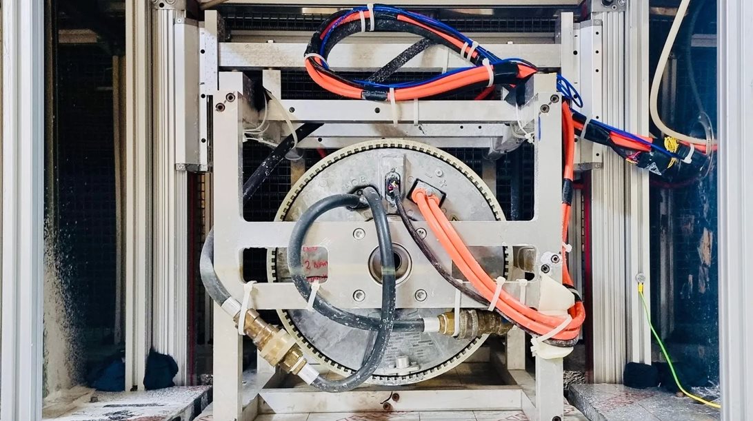 Απίστευτο και όμως αληθινό: ροπή 1.500 Nm σε κάθε τροχό