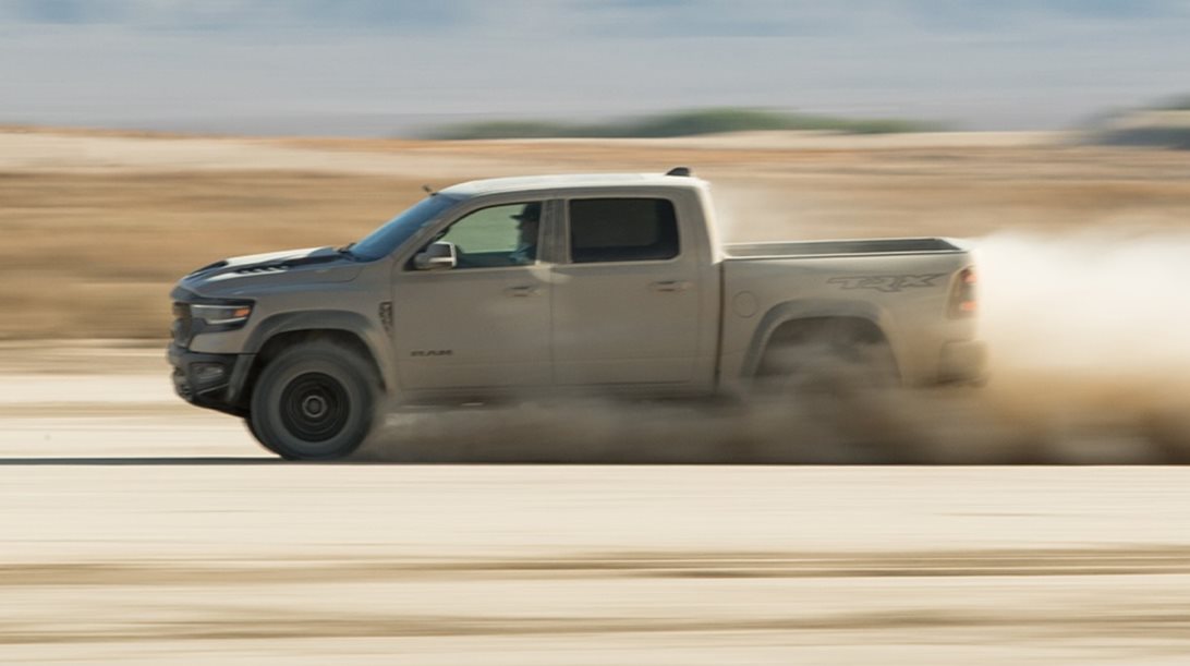 Το παραθυράκι στο νόμο που γέμισε επικίνδυνα αγροτικά την Ευρώπη