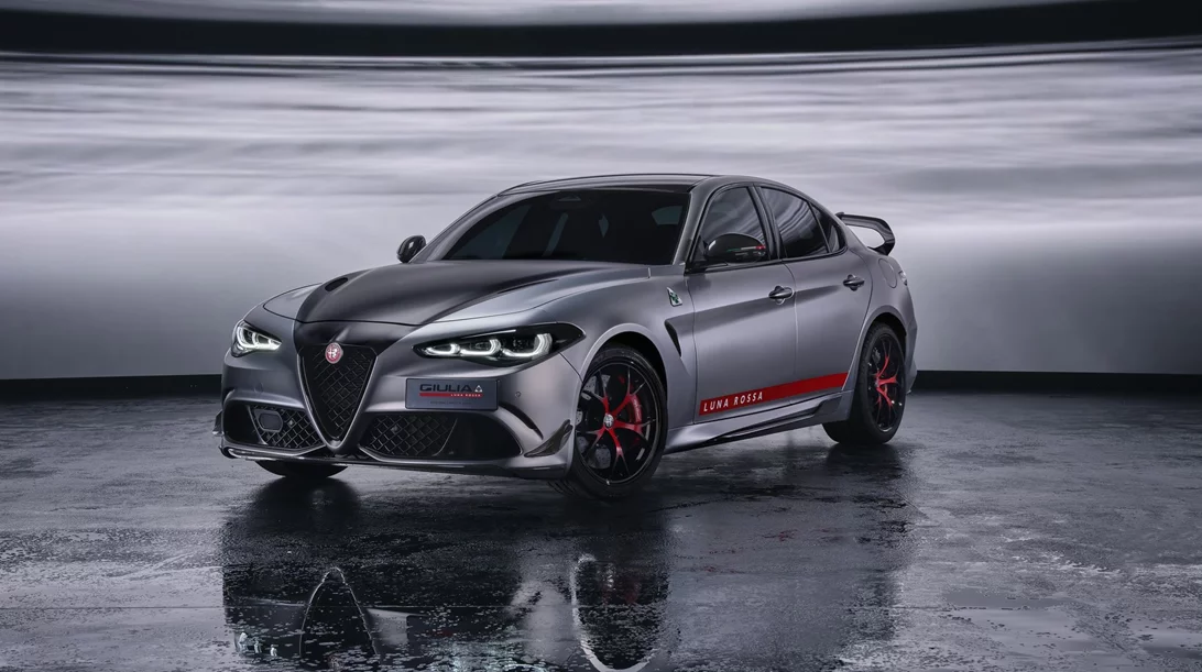 Η πιο ακραία Alfa Romeo Giulia είναι πανίσχυρη και συλλεκτική
