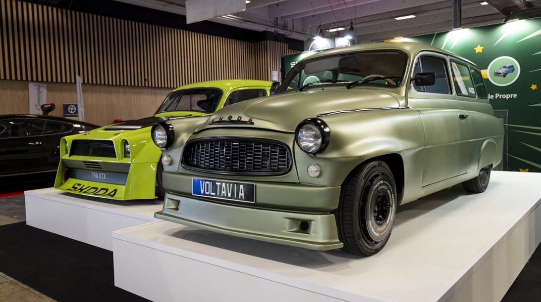 Δύο ξεχωριστά ηλεκτρικά Skoda Octavia που κλέβουν την παράσταση