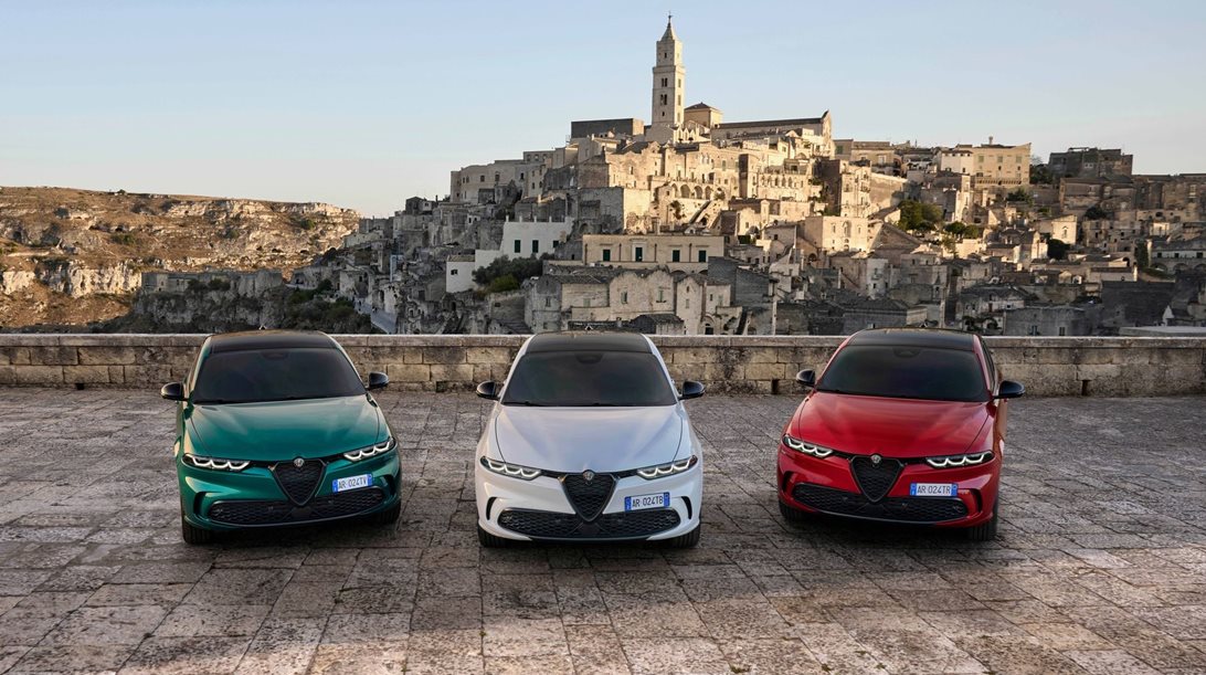 Alfa Romeo: Η νέα έκδοση Tributo Italiano έχει μια υπέροχη παραξενιά