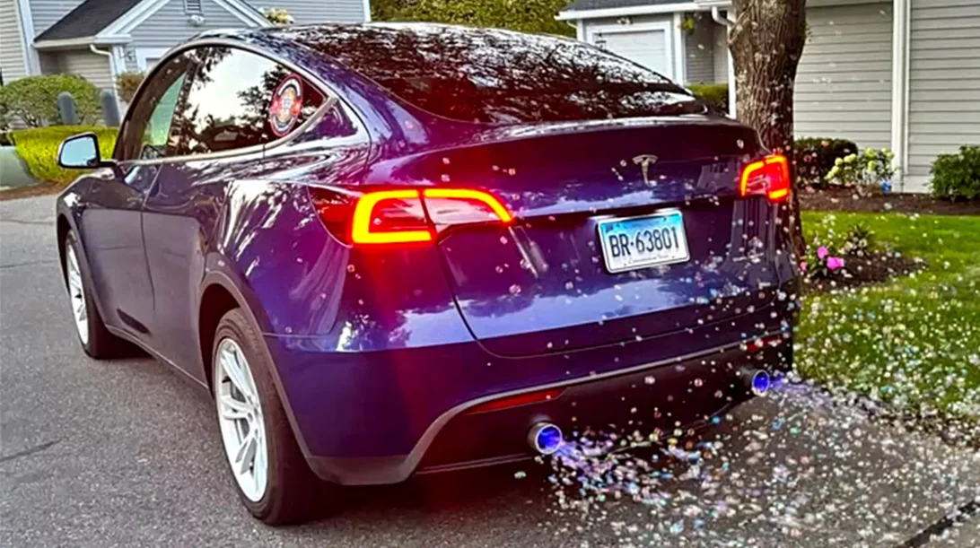 Αυτό είναι το απόλυτο αξεσουάρ για το Tesla Model Y (video)