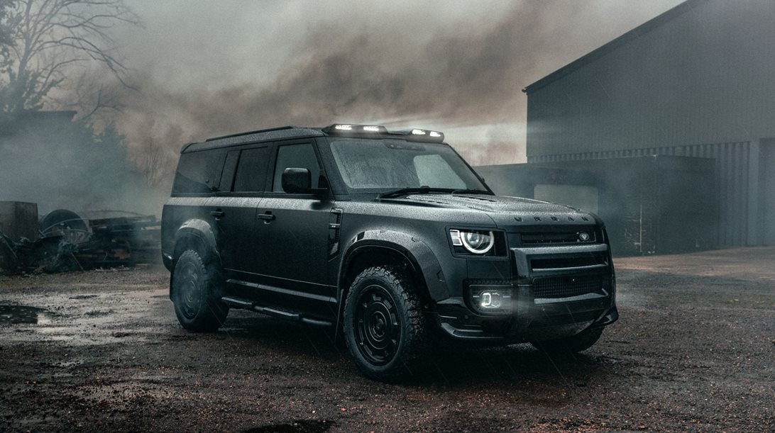 To Land Rover Defender 130 της Urban Automotive είναι άγριο