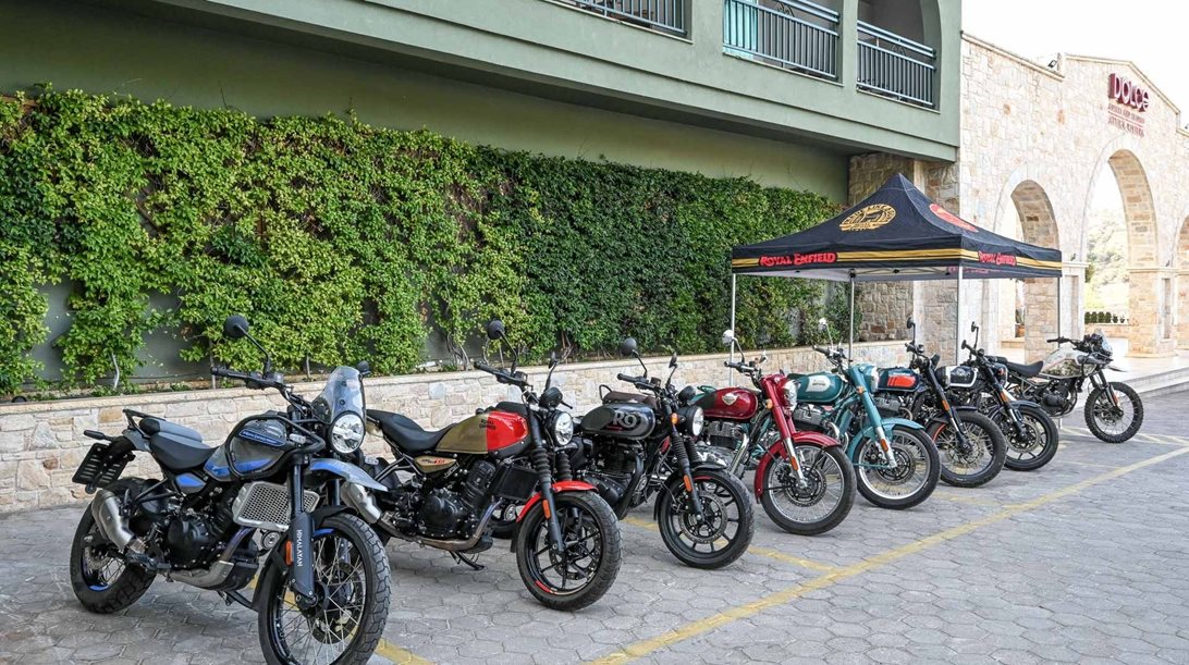 Οδηγούμε την γκάμα των μοτοσυκλετών Royal Enfield