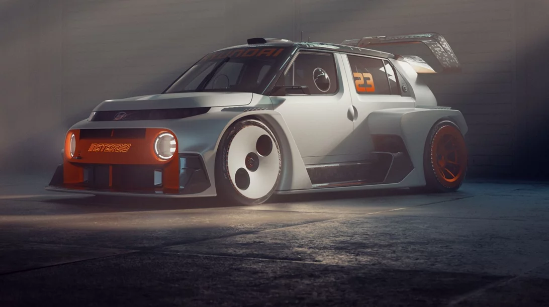 Hyundai Insteroid: Πλήρης αποκάλυψη για το αγριεμένο αυτοκίνητο πόλης με drift mode