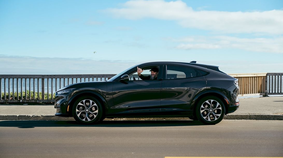 Ποια είναι η κατάσταση της μπαταρίας μιας Mustang Mach-E με 400.000 χλμ στο κοντέρ