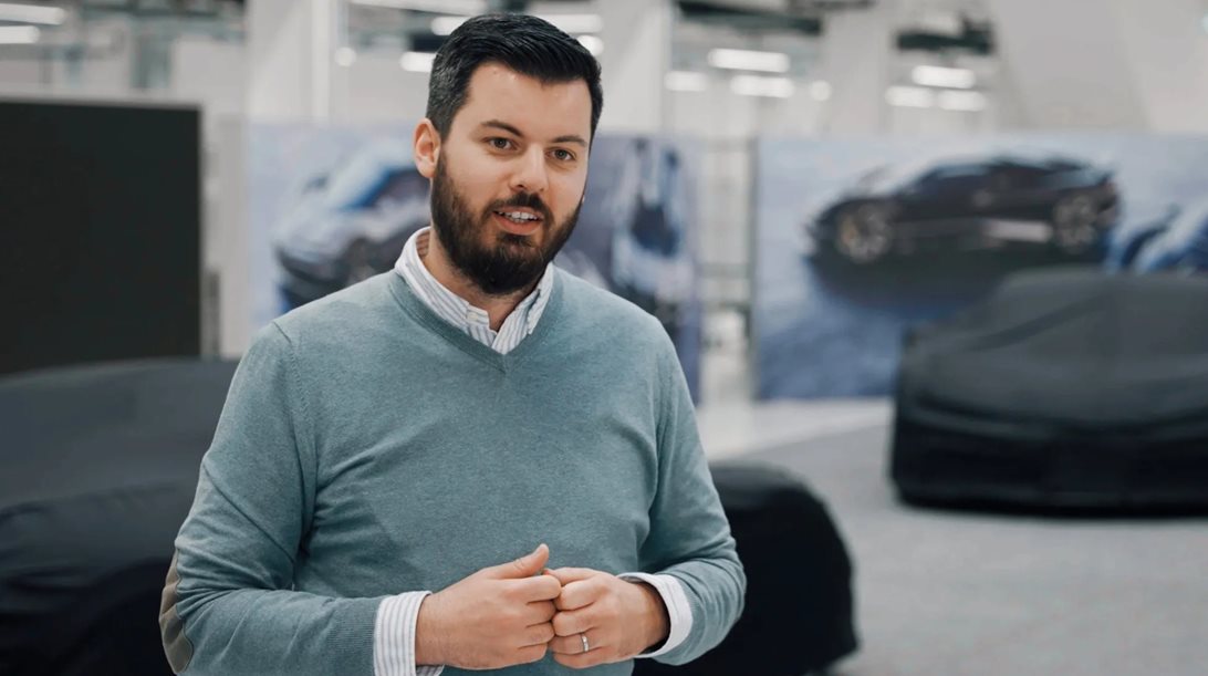 Τι ενώνει ένα Golf R32 και μια Bugatti Chiron σύμφωνα με τον Mate Rimac (video)