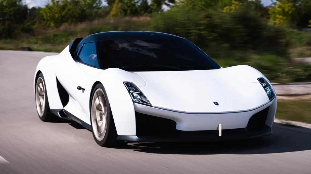 Αυτό είναι το ηλεκτρικό supercar που ετοιμάζει η Apollo