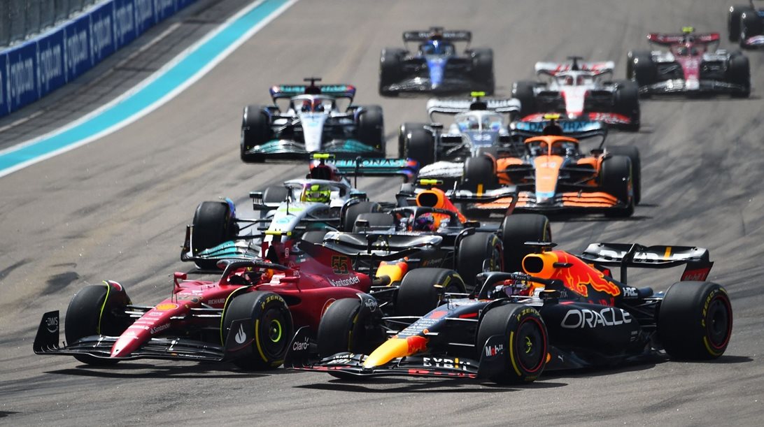 Πρόγραμμα Formula 1 Μπαχρέιν: Πού και τι ώρα θα δεις τον αγώνα