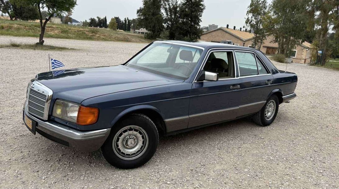 Πωλείται η ιστορική Mercedes του Ανδρέα Παπανδρέου-Πόσο έχει φτάσει η τιμή της