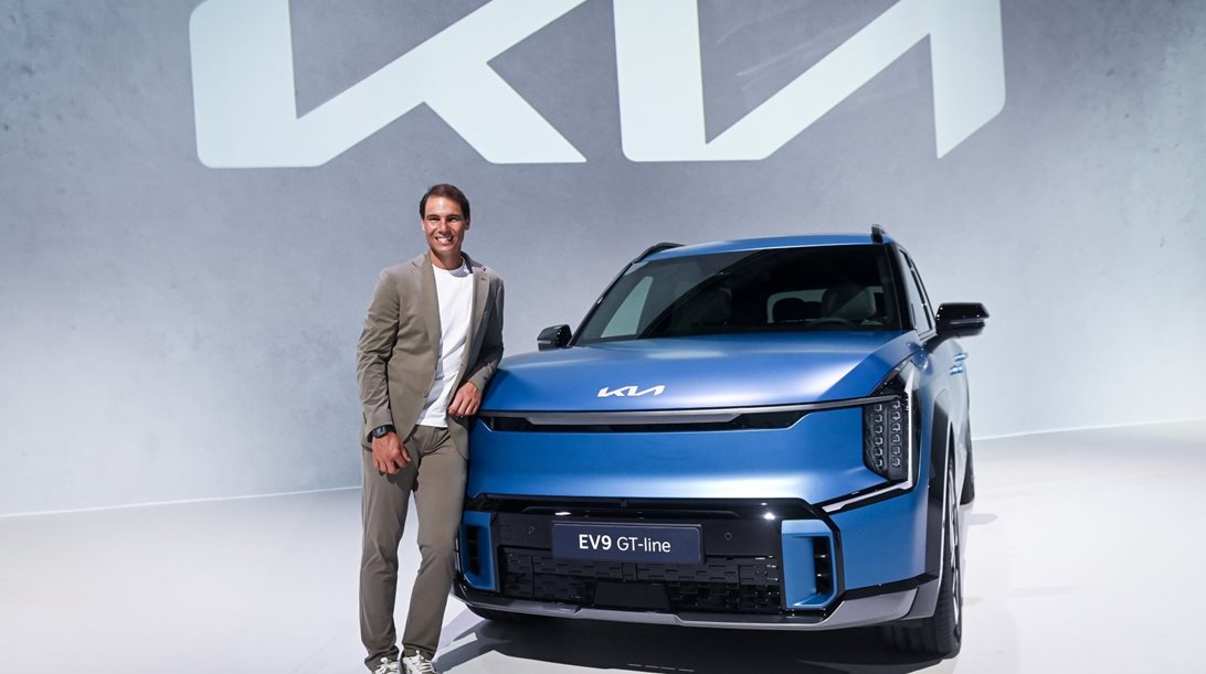 Ένα Kia EV9 για τον Rafael Nadal