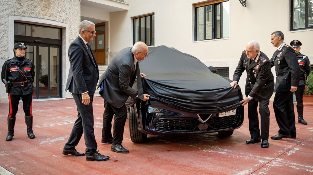 Καταγγελία της ιταλικής αστυνομίας για την ασφάλεια πασίγνωστου μοντέλου που έχει στο στόλο της