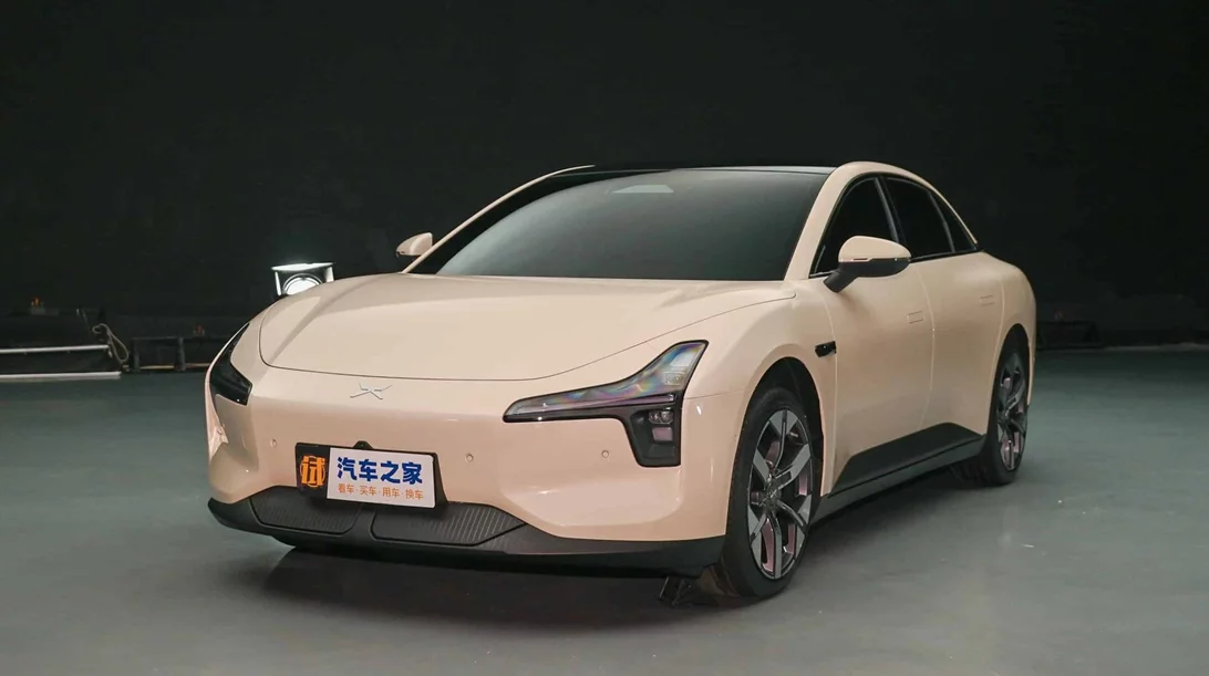 Νέο κινεζικό ηλεκτρικό αυτοκίνητο ξεπούλησε σε 48 ώρες