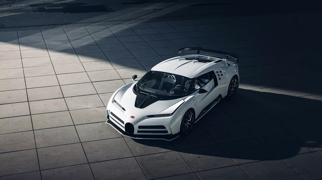 Γιατί αυτή η Bugatti Centodieci κοστίζει όσο τρεις Chiron