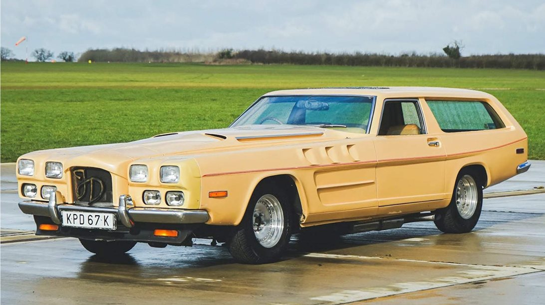 Πωλείται "Το Κτήνος" με V12 κινητήρα 27.000 κ.εκ.(σωστά διάβασες)