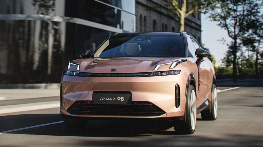 Νέο υβριδικό με ηλεκτρική αυτονομία 200 χιλιόμετρα και συνολική πάνω απο 1.000