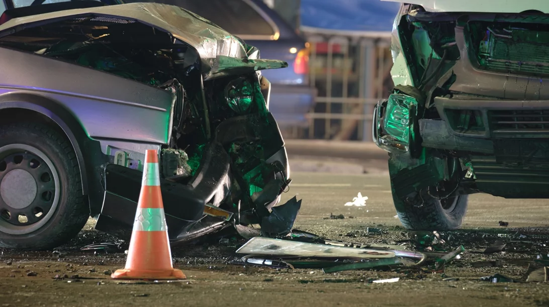 Καραμπόλα αυτοκινήτων: Ποιος έχει την ευθύνη και ποιος πληρώνει