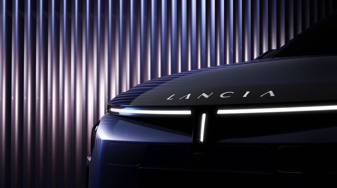 Η νέα Lancia Ypsilon διέρρευσε με τον πιο απίθανο τρόπο