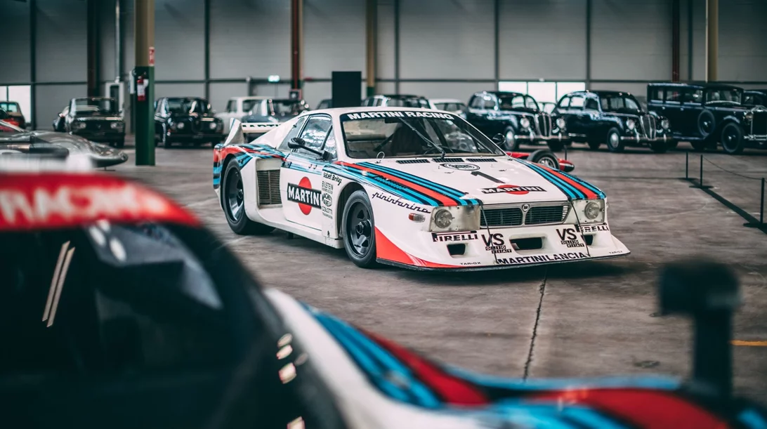 Αφήστε μας στο Heritage HUB της Stellantis για πάντα