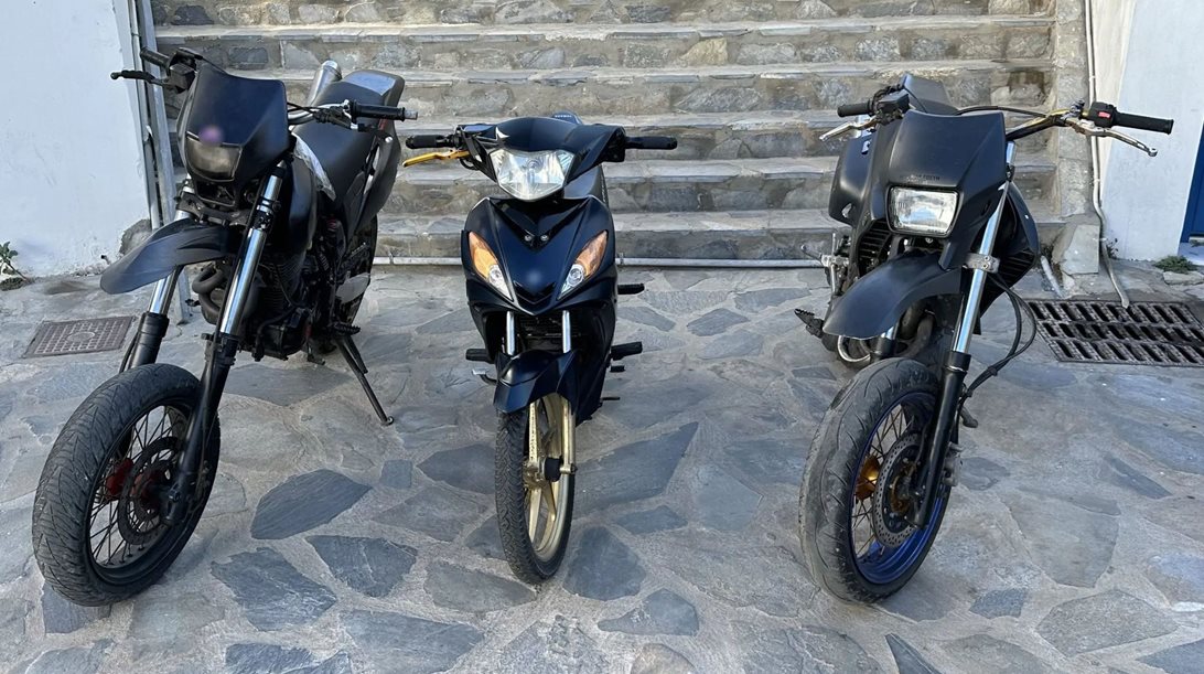 Εξαρθρώθηκε σπείρα που έκλεβε μοτοσικλέτες σε Αθήνα και Μύκονο-πώς δρούσε