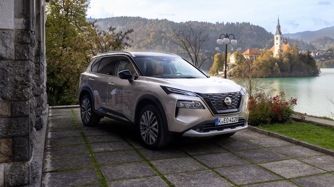 Αποστολή - νέο Nissan X-Trail: Η μετάβαση στο ρεύμα