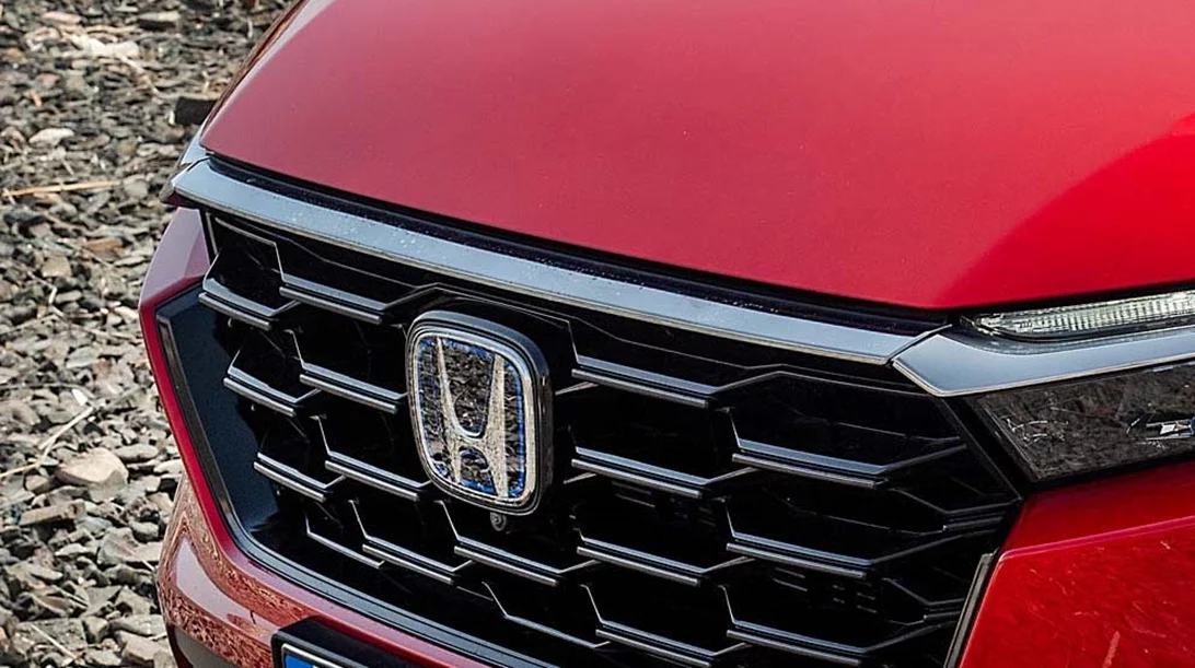 Η Honda προσπαθεί να εξαγοράσει Nissan και Mitsubishi, σύμφωνα με πρώην CEO