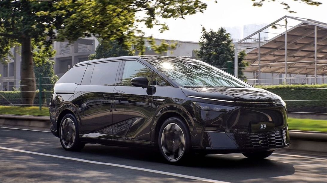 Η απόβαση της Xpeng στην Ευρώπη περιλαμβάνει το εντυπωσιακό Χ9