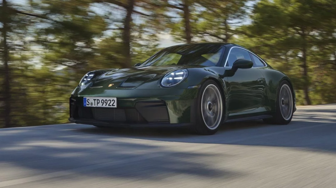 Nέα Porsche 911 GT3-για πρώτη φορά με πίσω καθίσματα (video)