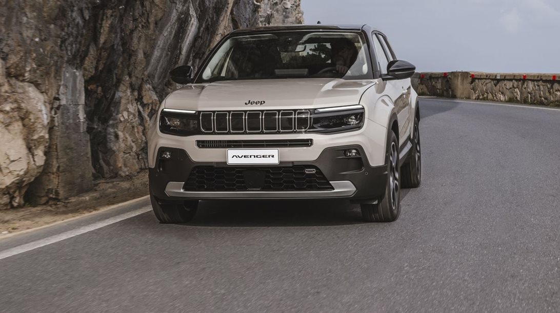 Στην Ελλάδα το Jeep Avenger e-Hybrid-τιμές και εκδόσεις
