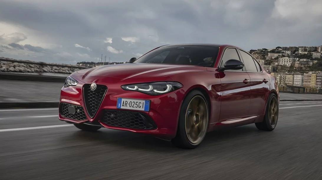 Συνεργασία έκπληξη της Maserati με την Alfa Romeo