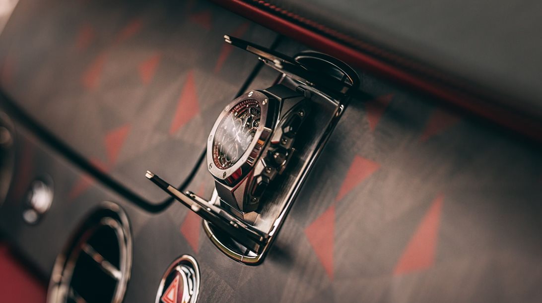 Τα υπέροχα ρολόγια εκατομμυρίων των Rolls-Royce Droptail