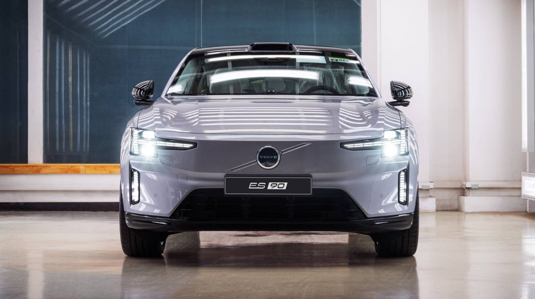 Ξεκίνησε η παραγωγή του νέου Volvo ES90-με αρχιτεκτονική 800V για πρώτη φορά σε μοντέλο της φίρμας