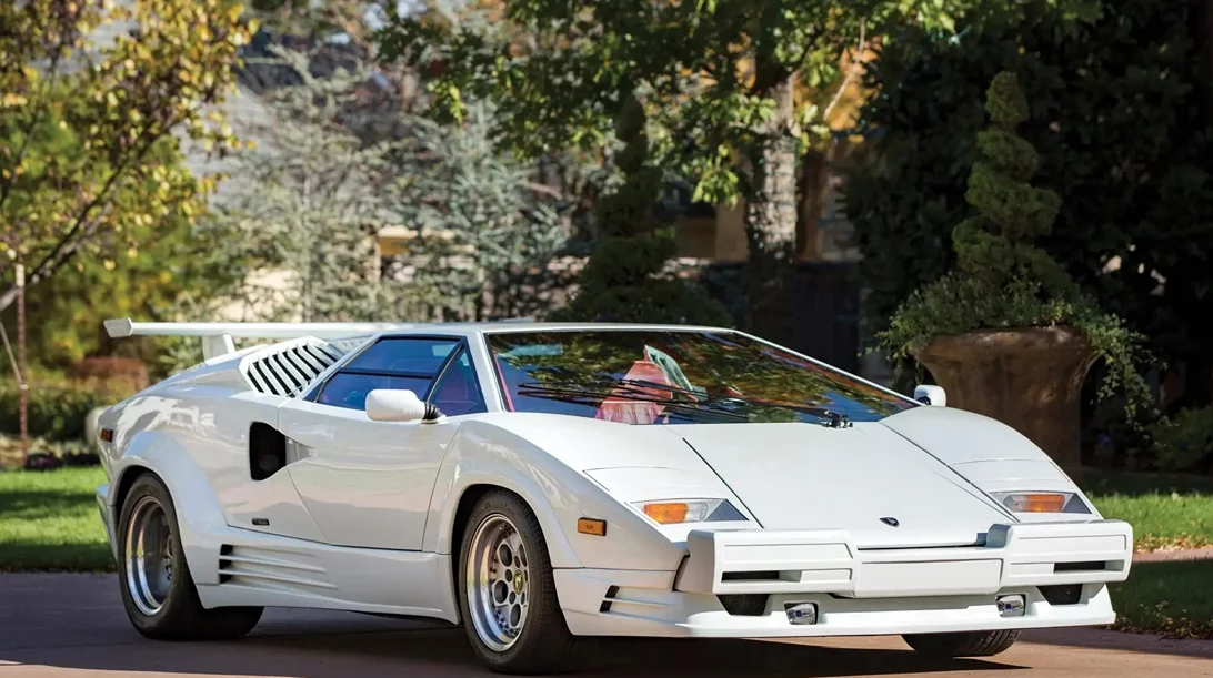 Αυτή είναι η πρωταγωνίστρια Lamborghini Countach στον "Λύκο της Wall Street"