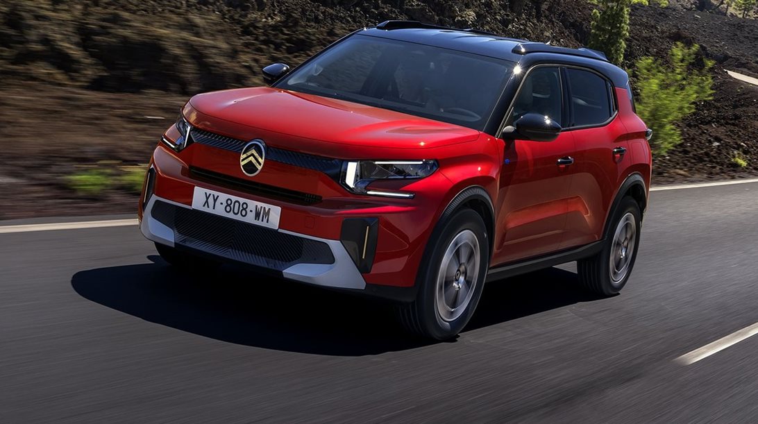 Αυτό είναι το νέο Citroen C3 Aircross: Στιλάτο επταθέσιο B-SUV κάτω από 25.000 ευρώ (εικόνες, video)