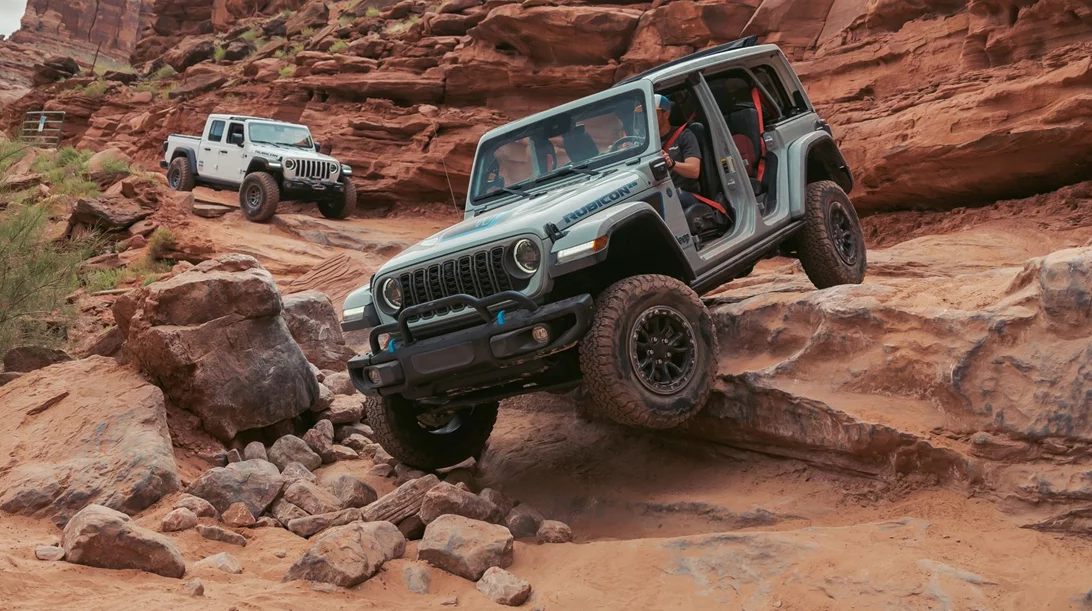 Video: Με Jeep Wrangler Rubicon στην πιο επικίνδυνη διαδρομή της Αμερικής