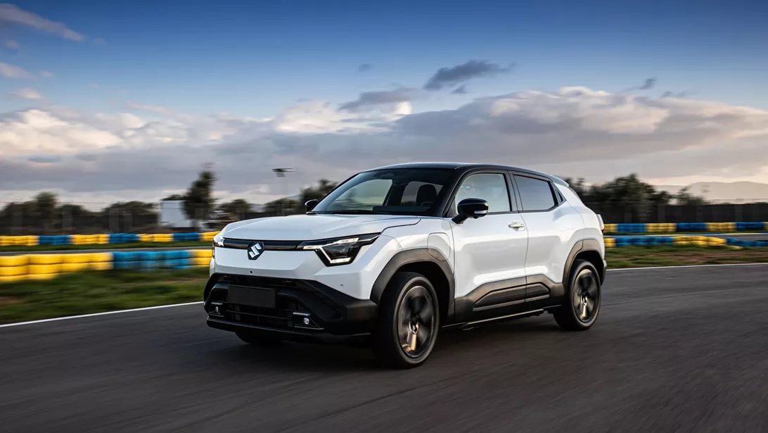 Suzuki e Vitara: Οδηγούμε στην Ελλάδα το πρώτο ηλεκτρικό Suzuki