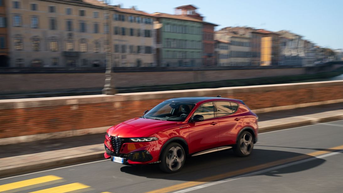 Αποστολή στην Ιταλία: Οδηγούμε την νέα Alfa Romeo Tonale