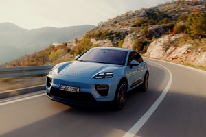 Οδηγούμε την πιο ακραία Porsche με άδεια κυκλοφορίας, τη θηριώδη και μοναδική 963 RSP - εικόνα 1