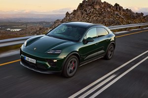 Porsche 911 GT2 έκανε δώρο ο Δημήτρης Γιαννακόπουλος στον Κέντρικ Ναν - εικόνα 1