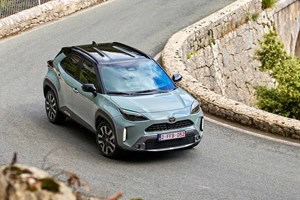 Ιαπωνία: Οι δύο μεγαλύτερες τράπεζες πουλάνε τις μετοχές Toyota - εικόνα 5