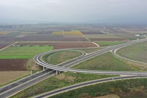 Δείτε πώς γίνεται υπόγεια η Λεωφόρος Ποσειδώνος - εικόνα 1