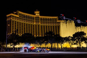 F1 Las Vegas GP: Οι ομάδες φοράνε τα καλά τους - εικόνα 1