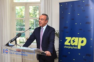 Ταξί με 13% ΦΠΑ ανακοίνωσε ο Χρήστος Σταϊκούρας - εικόνα 2