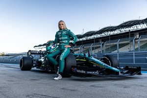 H Aston Martin Valhalla έρχεται με ιδέες από F1 και συμβουλές από Alonso - εικόνα 3