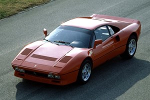 Η Ferrari το αποφάσισε: άνοιξε εργαστήριο έρευνας και εξέλιξης για μπαταρίες - εικόνα 1