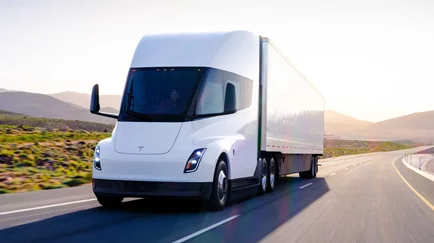 Το Tesla Semi μπαίνει στην παραγωγή-Δείτε πόσο κοστίζει